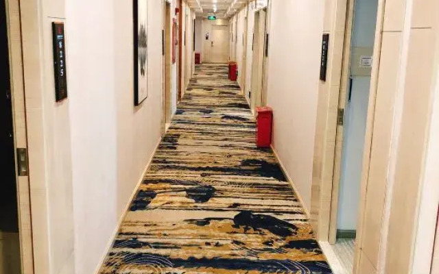 Yuefeng Boutique Hotel