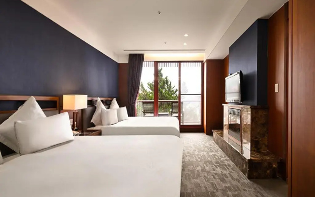Alishan Hotel
