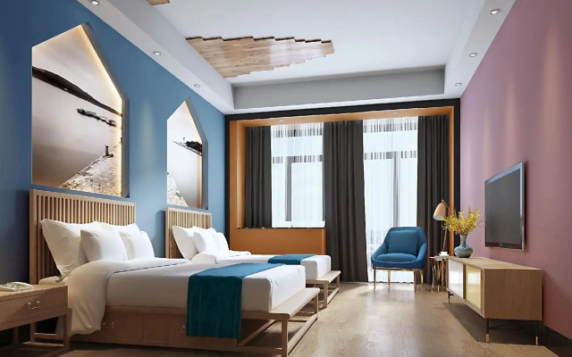 Qingju Hotel (Chenzhou Zixing Dongjiang Cultural Plaza)