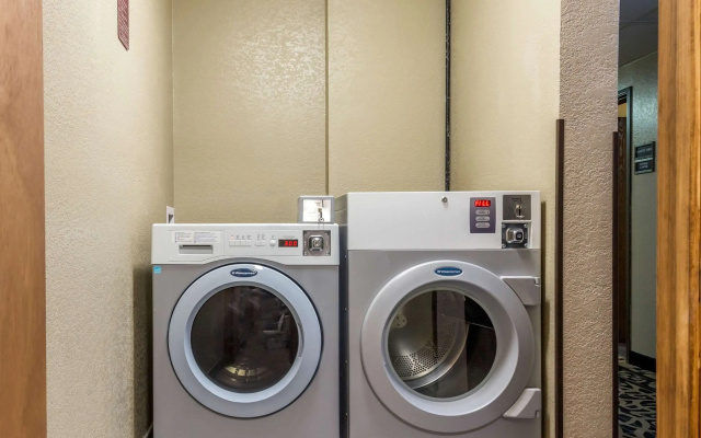 Quality Inn Lamar