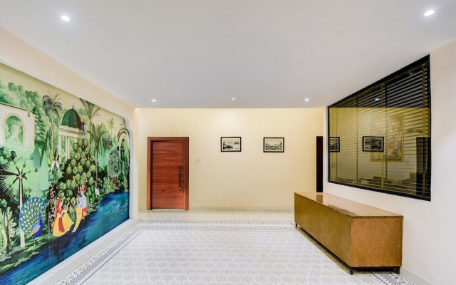 Townhouse Chandpole Metro Station 2