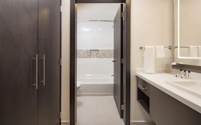 Staybridge Suites Irapuato by IHG