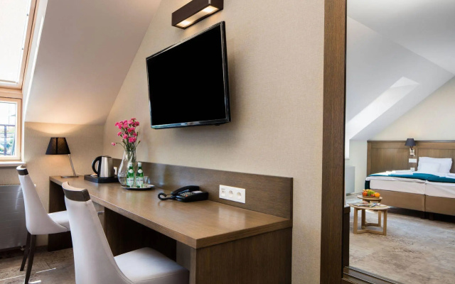 Hotel Szary Residence