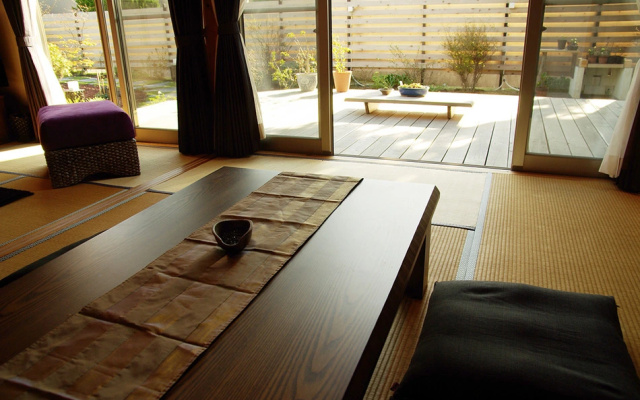 Den House