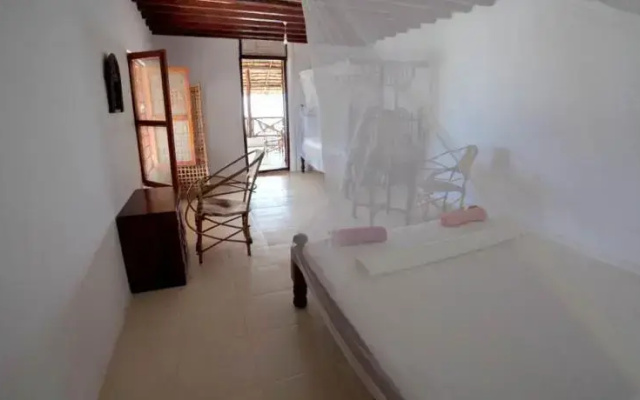Vanilla House