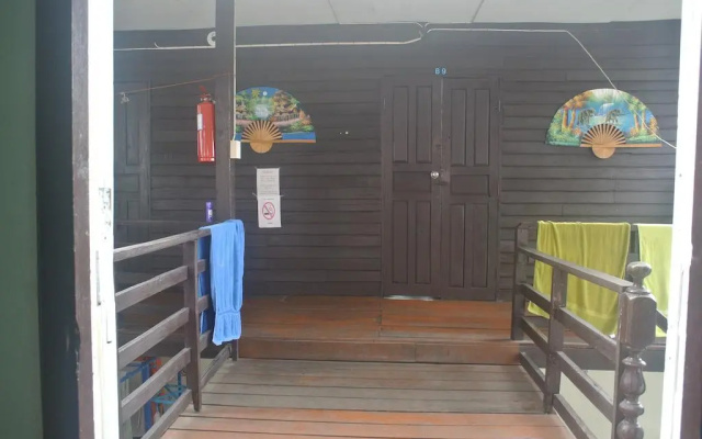 Chok Dee Guesthouse