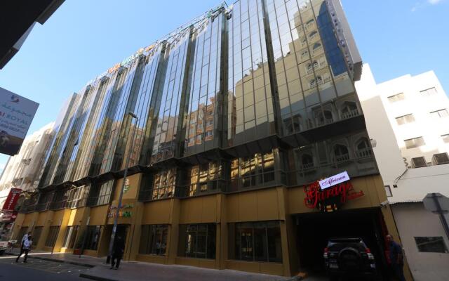 Sun And Sands Plaza Hotel вид на фасад