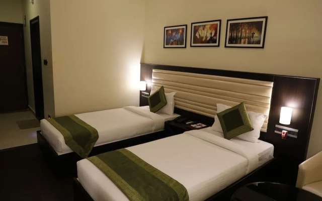Hotel Raj Residency