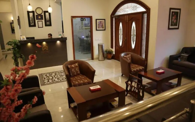 Lahore Hotel