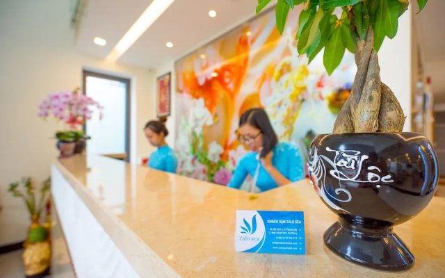 Zalosea Hotel