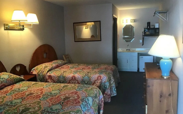 Andrew's Lakeside Resort