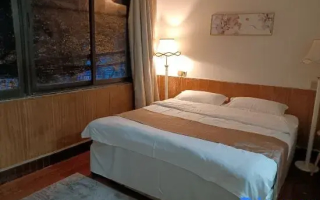 Huahua World Homestay