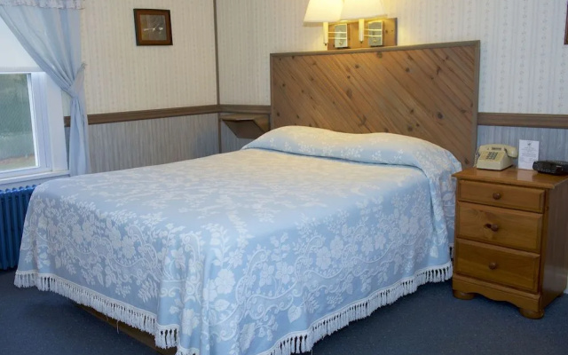 Myer Motel