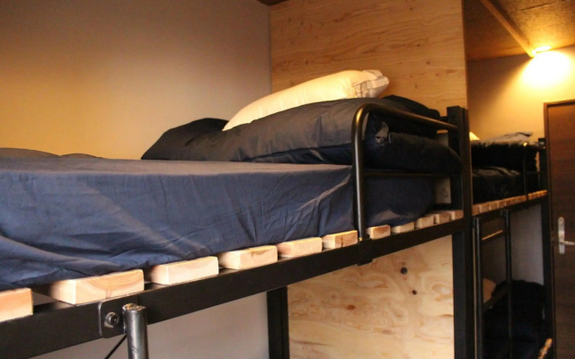 KAMP Houkan-cho Backpacker's Inn & Lounge - Hostel