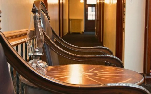 Ryan Hotel