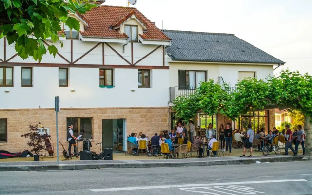 Fin Surf House