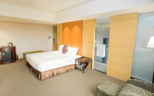 Freshfields Hotel