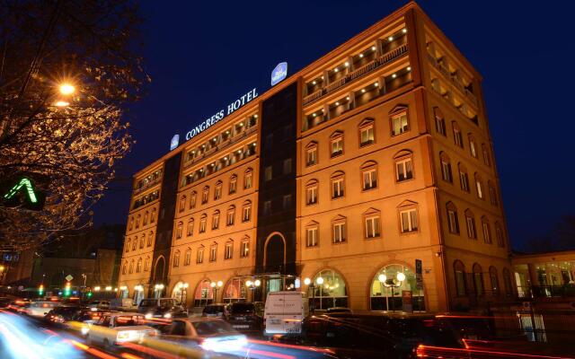 Best Western Plus Congress Hotel вид на фасад