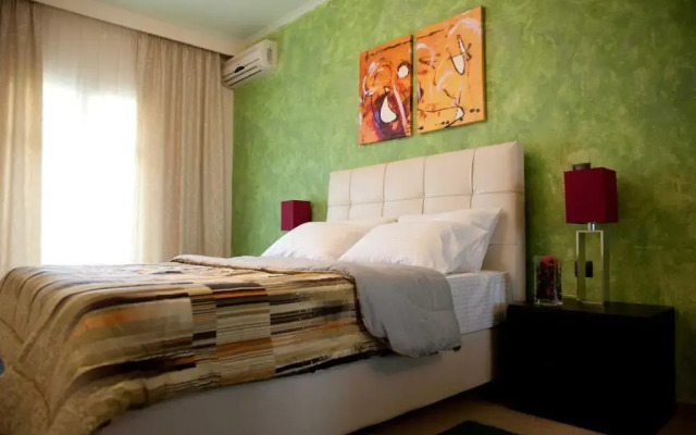 Serenita Apartments