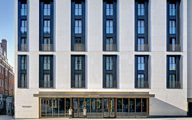 Отель Bulgari Hotel, London Великобритания, Лондон - 1 отзыв об отеле, цены и фото номеров - забронировать отель Bulgari Hotel, London онлайн вид на фасад