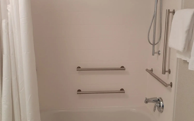 Holiday Inn Express & Suites Richburg by IHG