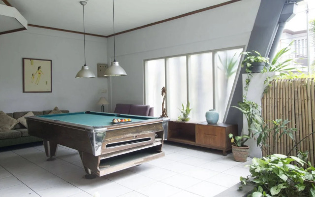 Rumah Asri Bed and Breakfast by RedDoorz