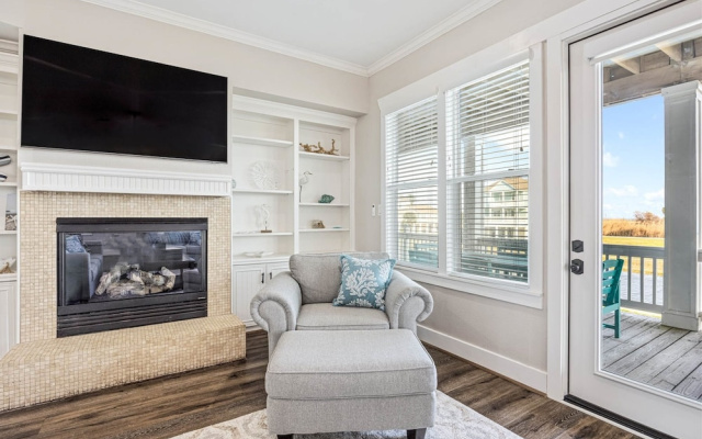 Blu Pearl 5 Bedroom Home