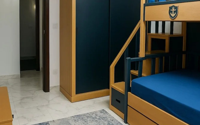 Tasteful Seaside Suite
