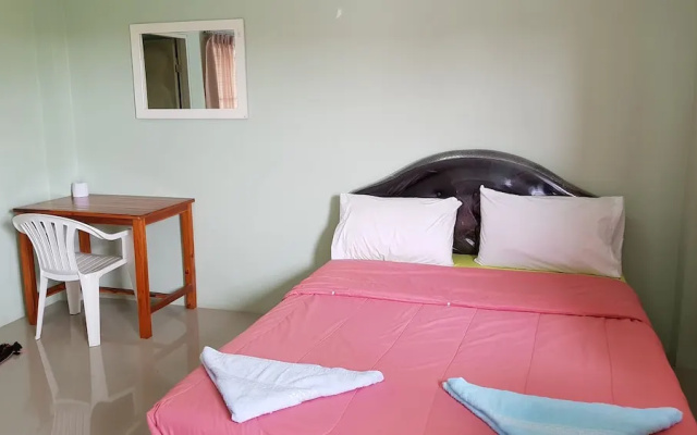 Tossawan Guesthouse