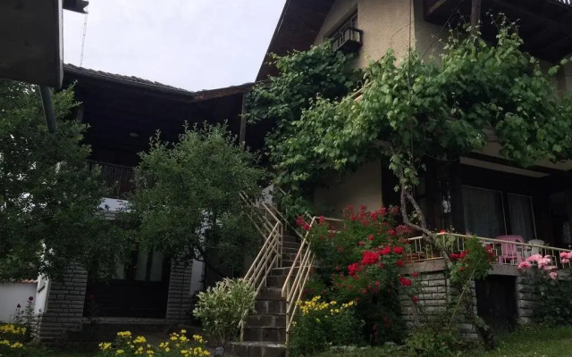 Luylyana Guesthouse