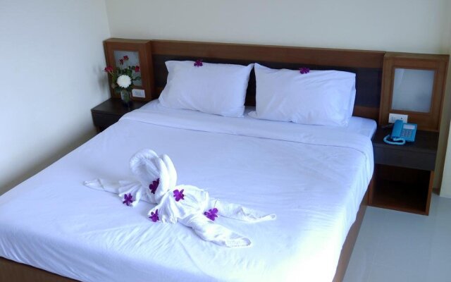 Suite Dreams Hotel