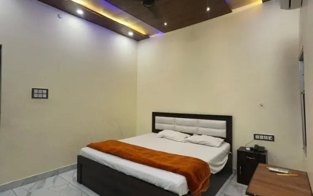 Shree Radhe palace