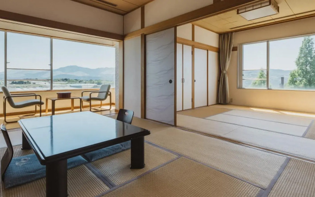 Aso Kumamoto Airport Hotel Eminence