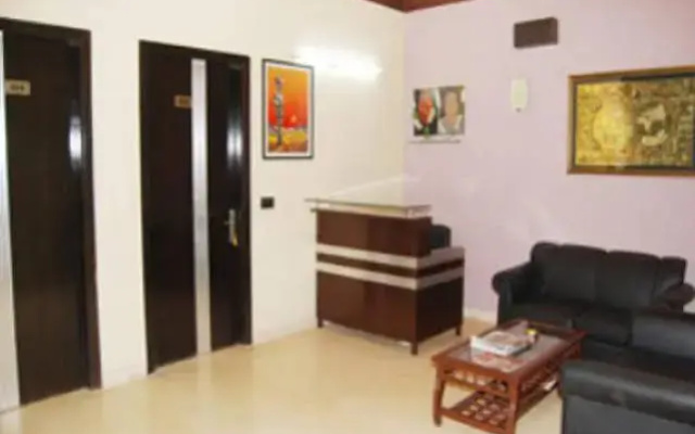 Pitrashish Aashray Hotel