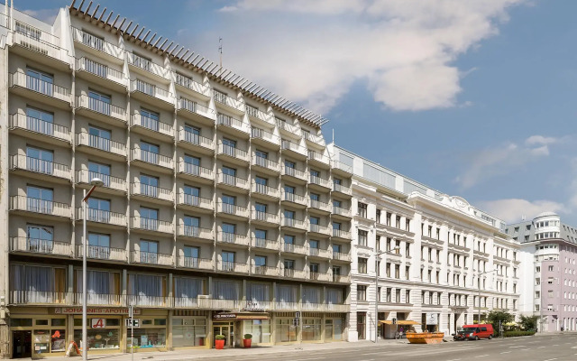 Novum Hotel Prinz Eugen Wien вид на фасад