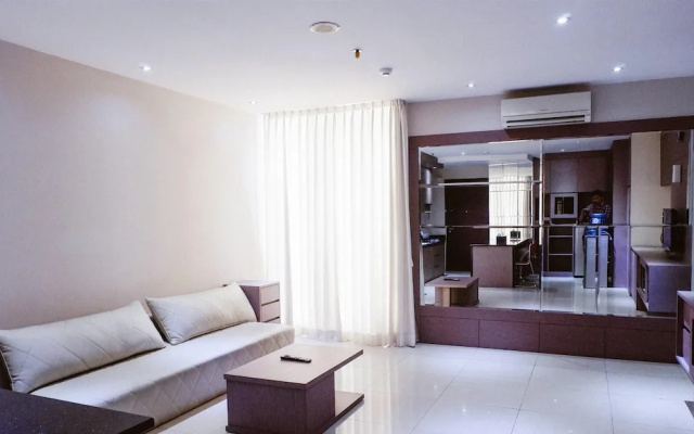Spacious Apartment @ Mangga Dua Residence near ITC Mall