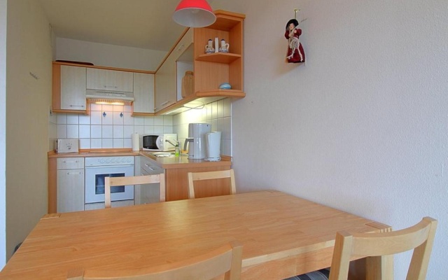 Apartment 255