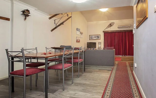 Razorback 6 - Razorback Plaza Jindabyne