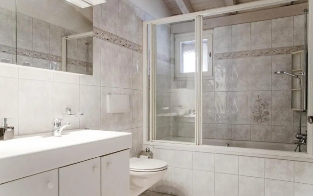 House Lakeside – Griwarent Ag