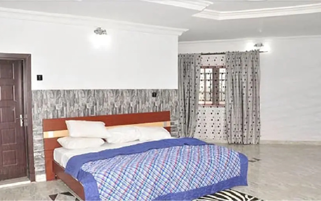 J-A Luxury Suites by Ecosignature