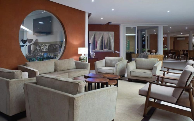 Abayomi Hotel