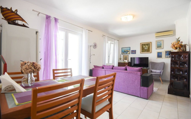 Apartment Maja