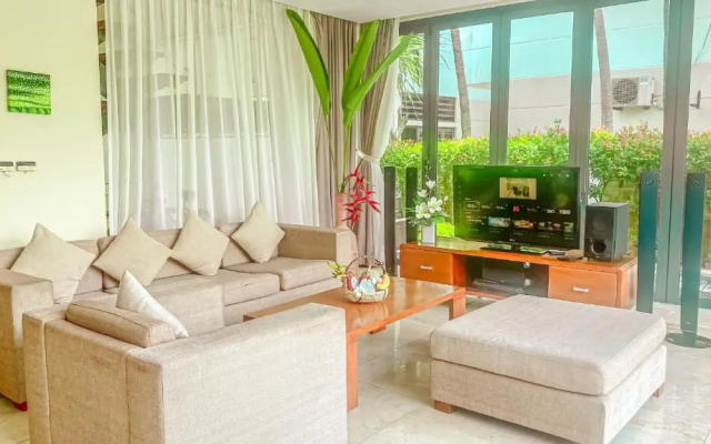 Sunny Beach Villa