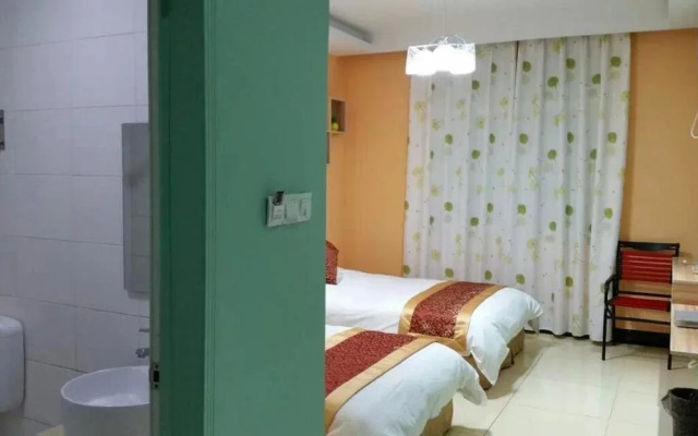 1 Qingnian Inn
