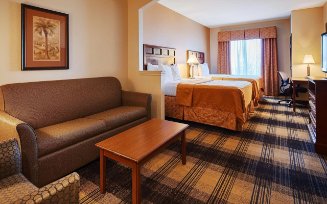 Best Western Lockhart Hotel & Suites