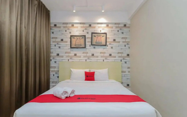 RedDoorz Plus @ Riverside Malang