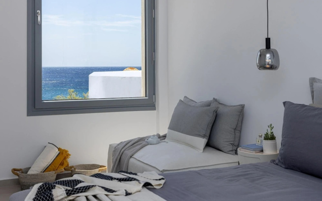 Polaroid Loft Tinos