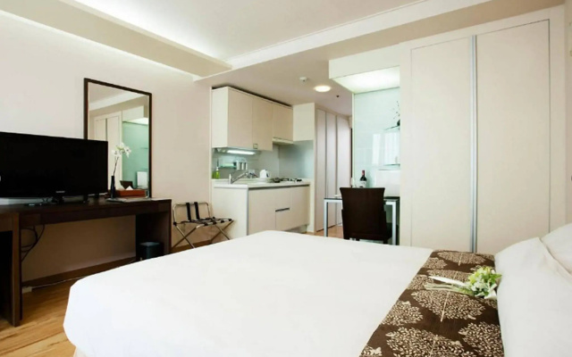 Gangnam Family Hotel