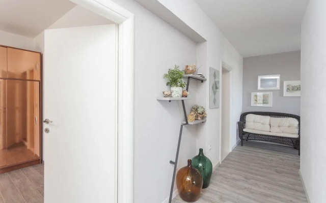 House Arija