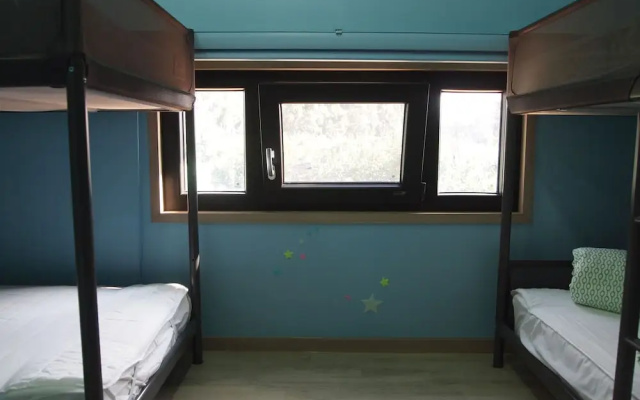 Cube Guesthouse